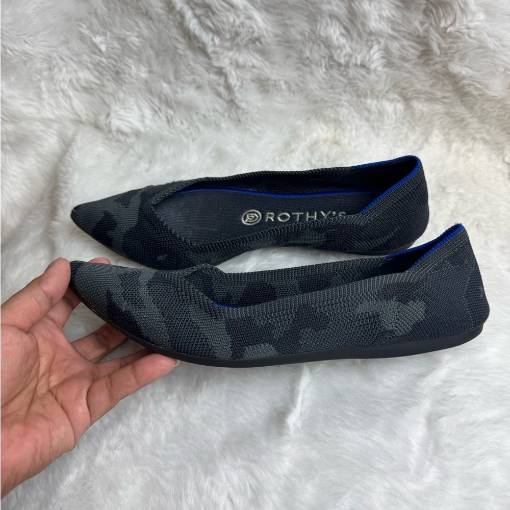 Rothy's Women's retired print the point camo flats - Picture 3 of 11